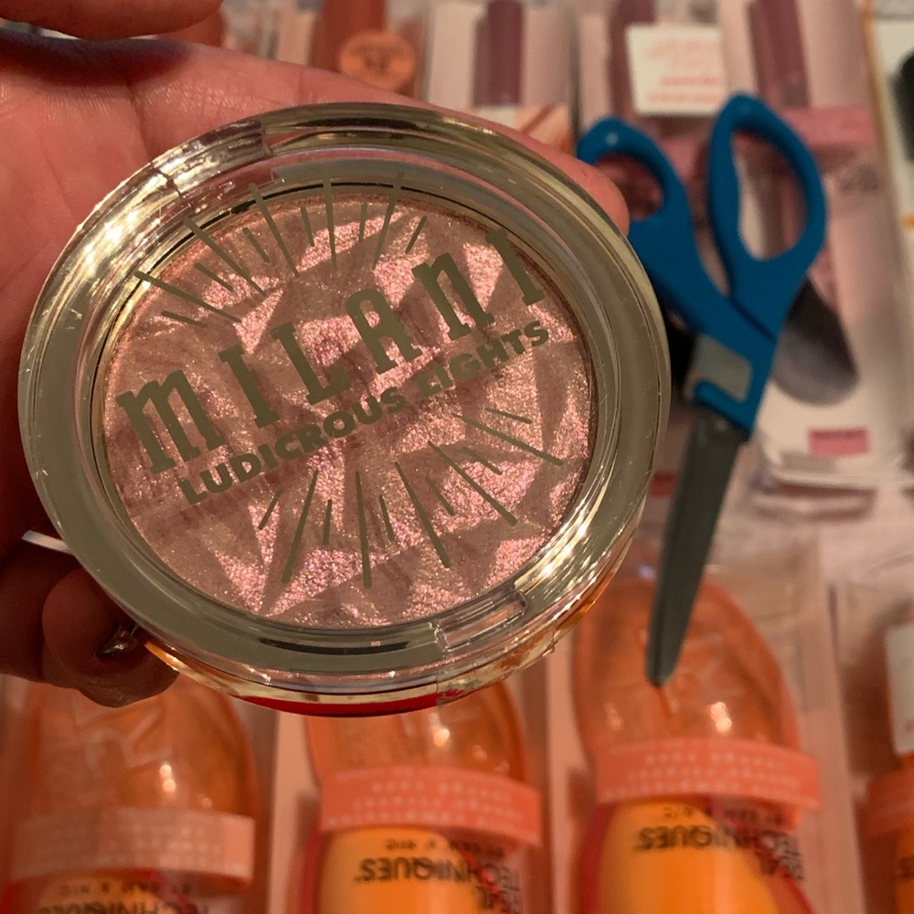 Milani highlighter